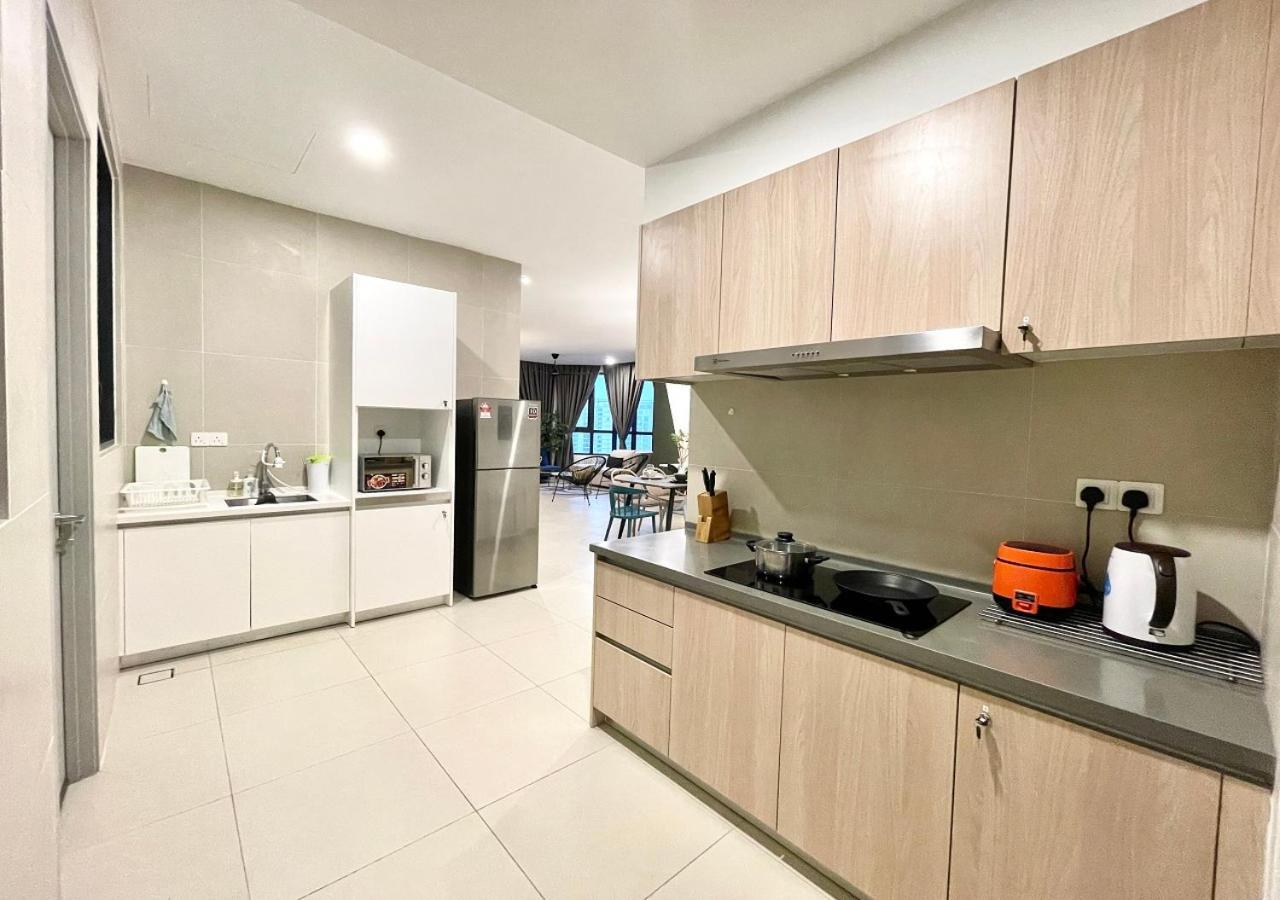 Kl Gateway Premium Residences By Moka * Kuala Lumpur