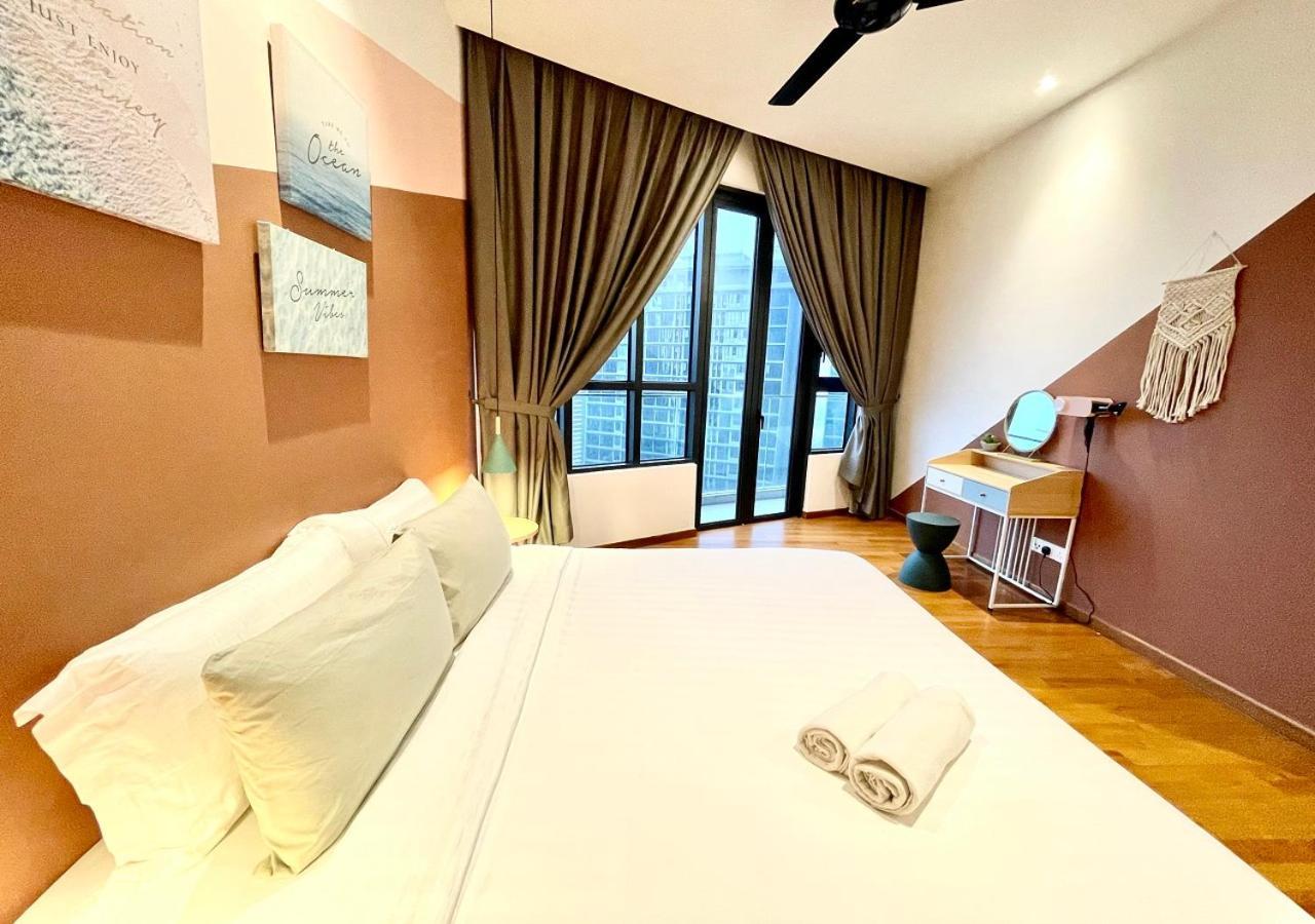 Kl Gateway Premium Residences By Moka